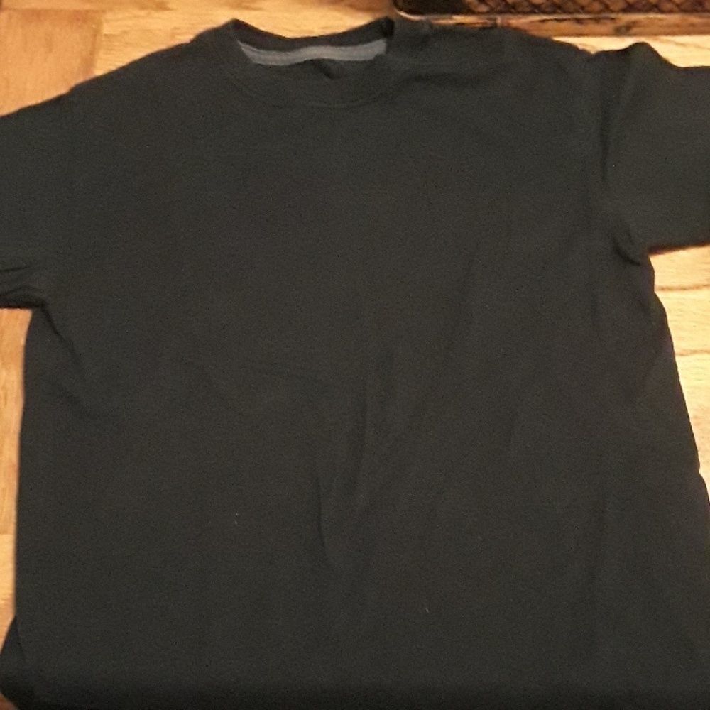 8 for $20 Hanes Beefy S/P Child's Black T-Shirt